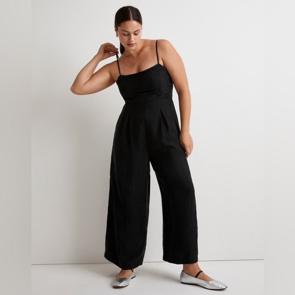 NWT Madewell Ruched Crop Straight-Leg Jumpsuit in True Black